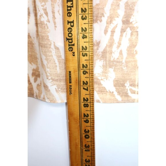 Beautiful By Lawrence Zarian Animal Print Asymmetrical Top M Grannycore - Picture 8 of 10